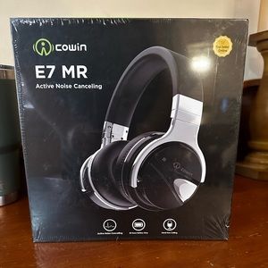 Cowin New in box wireless Headphones
